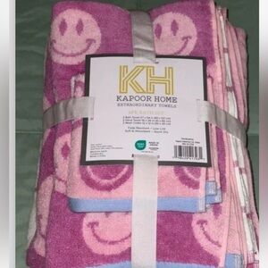 Kapoor Home Pink & White Smiley Faces Bath Towel 6 Piece Set